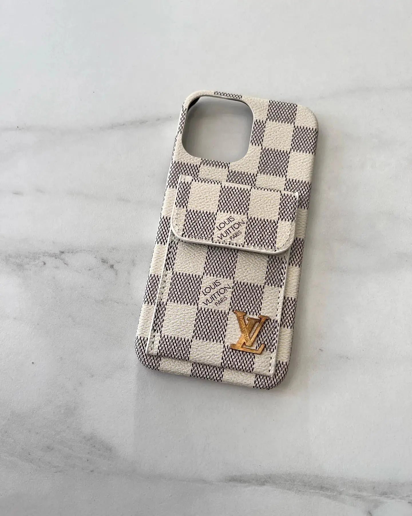 LV iPhone 17 Pro Max Case Cardholder