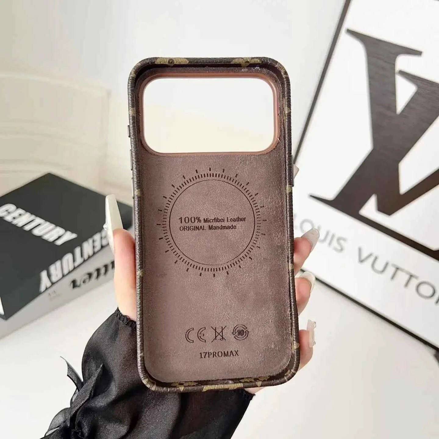 Brown Red Louis Vuitton iPhone 17 Pro Max Case with cardholder – Classic Monogram Luxury