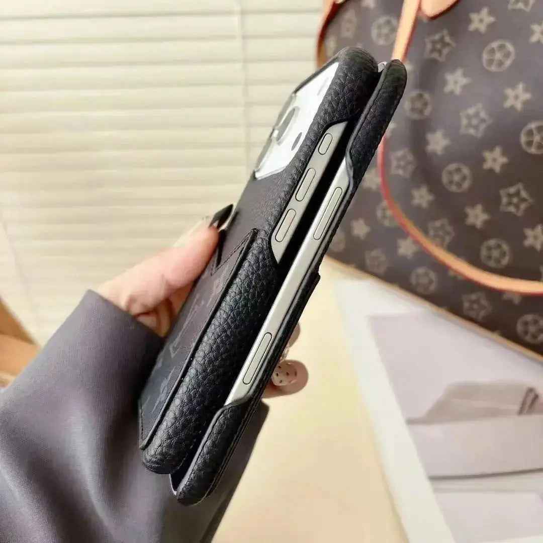 Louis Vuitton iPhone 17 Pro Max Case – Bumper Pallas Monogram Canvas Edition