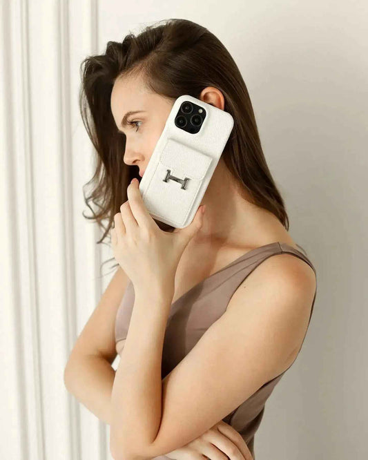 Le Blanc Hermès iPhone 16 Pro Max Case with Cardholder