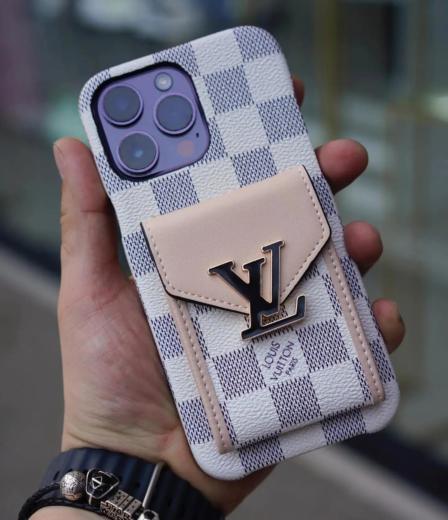 White Checkered Louis Vuitton iPhone 17 Pro Max Case With Cardholder