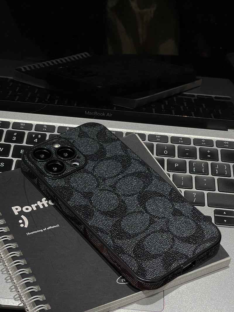 Coach iPhone Case  Black -QB240402
