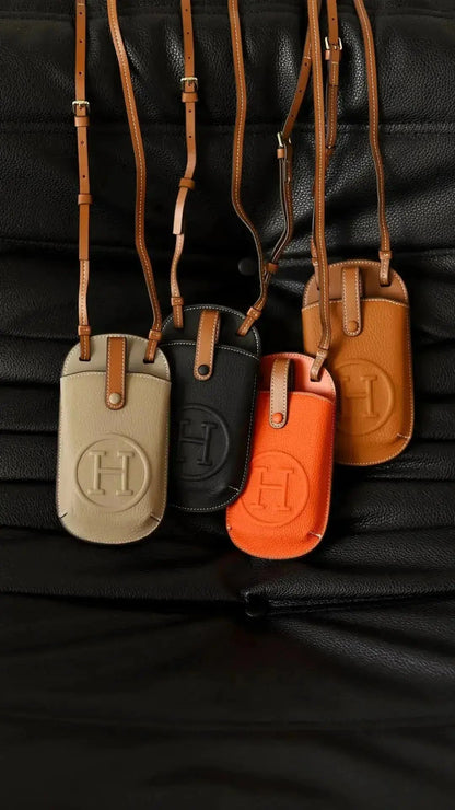 Le Pouch Black Hermès iPhone 17 Pro Max Case Crossbody Strap Bag