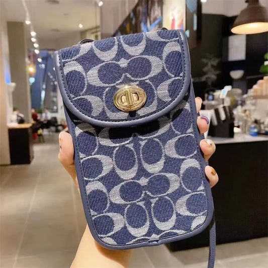 Elegant Coach genuine leather crossbody bag - Elitesmark