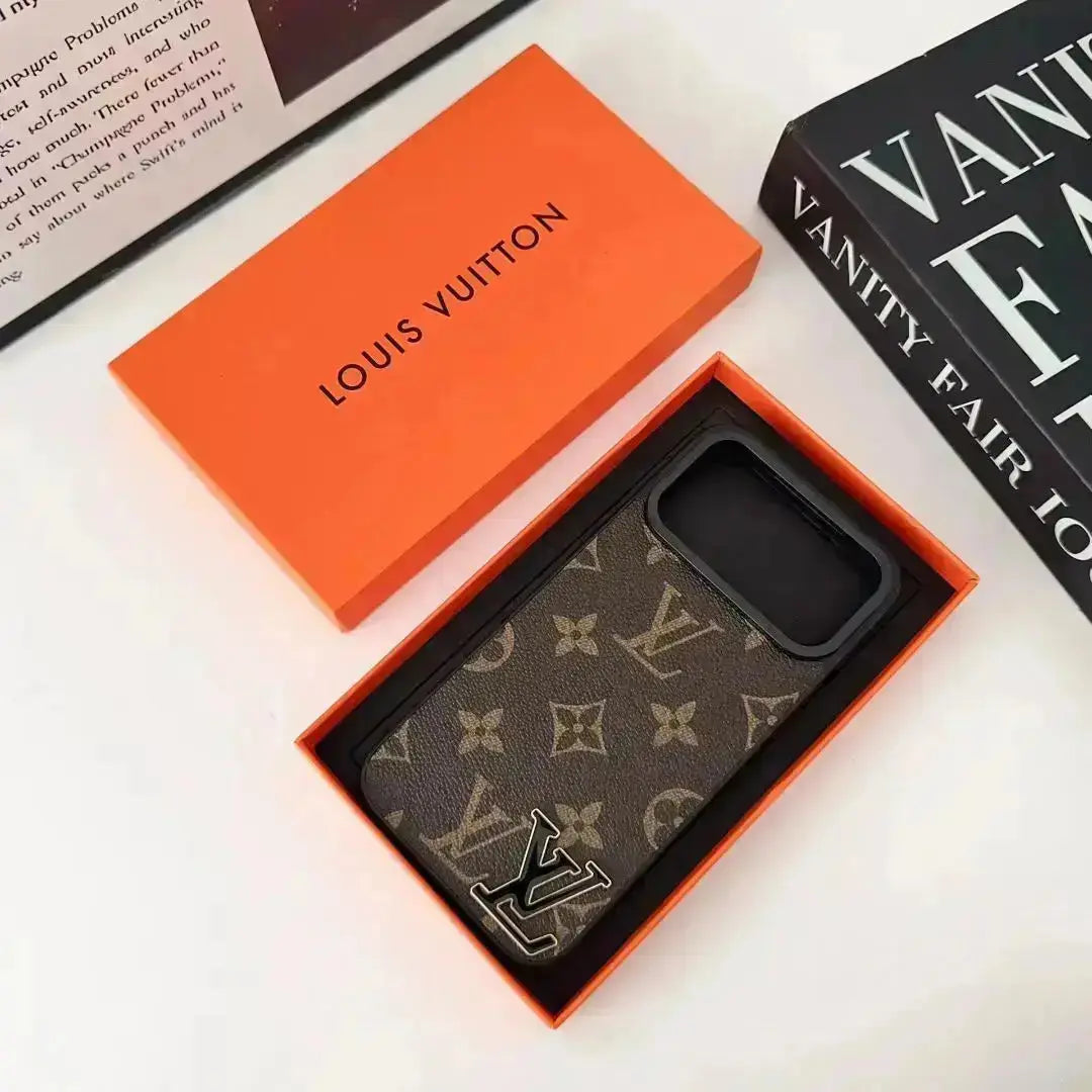 Louis Vuitton iPhone 17 Pro Max Case With Logo - Dark Monogram Canvas
