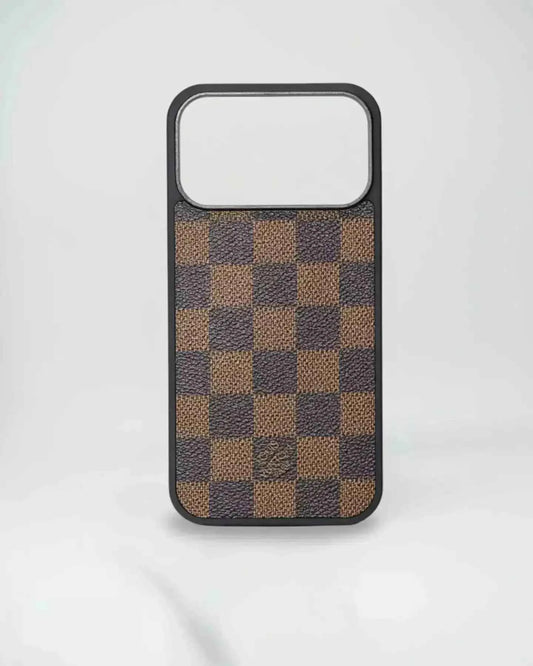 Louis Vuitton iPhone 17 Pro Max Case Magsafe - Checkered White