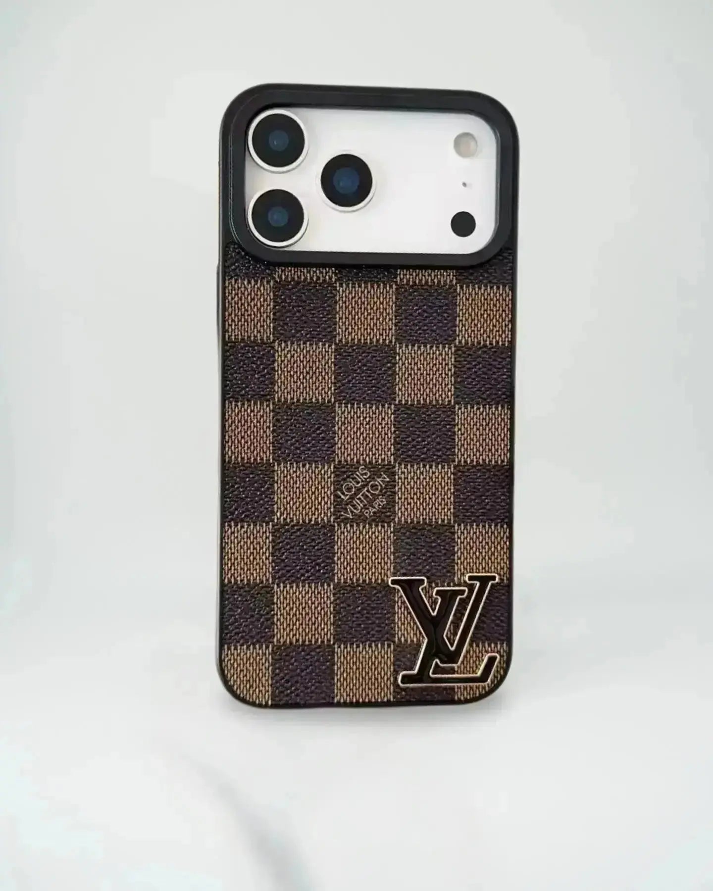 Louis Vuitton iPhone 17 Pro Max Case With Logo - Small Monogram Canvas