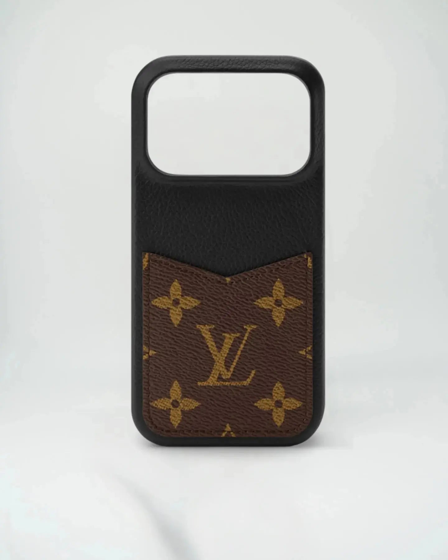 Louis Vuitton iPhone 17 Pro Max Case – Bumper Pallas Monogram Canvas Edition
