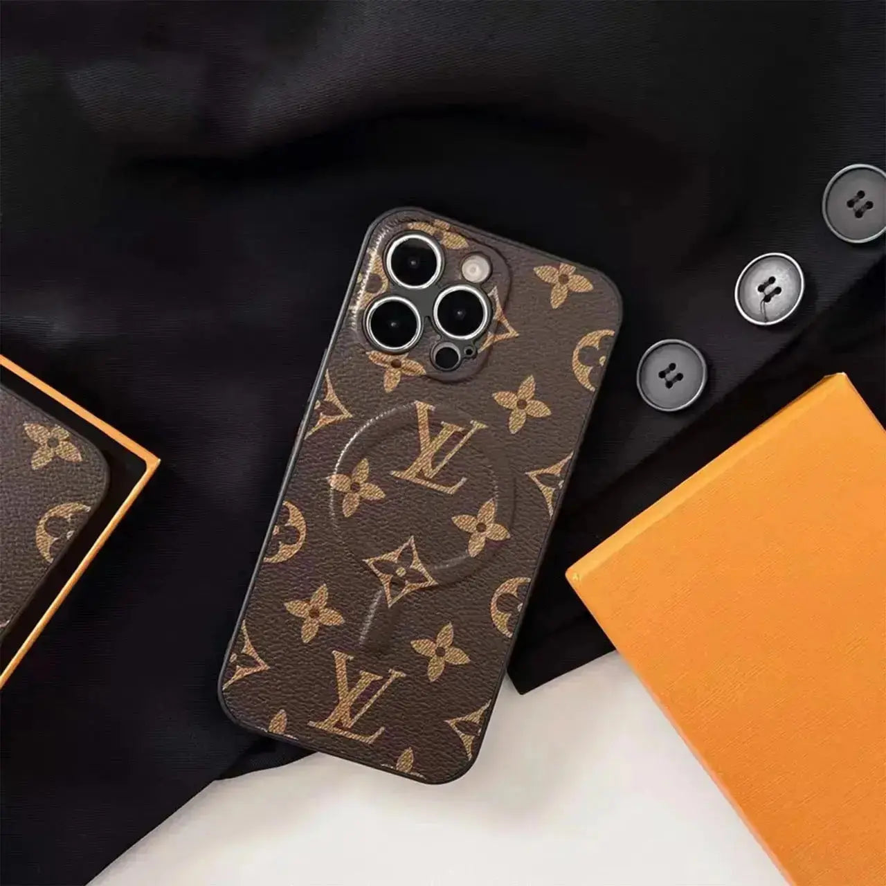 Louis Vuitton iPhone 17 Pro Max Case Magsafe - Small Monogram