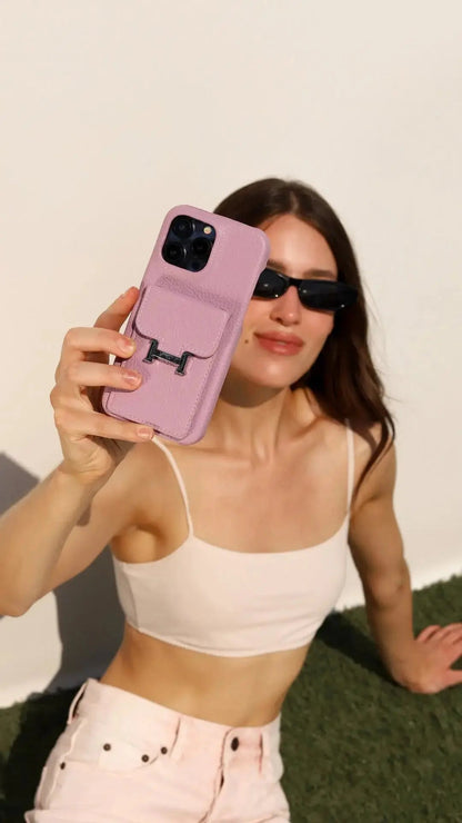 Le Lilas Hermès iPhone 17 Pro Max Case with Cardholder