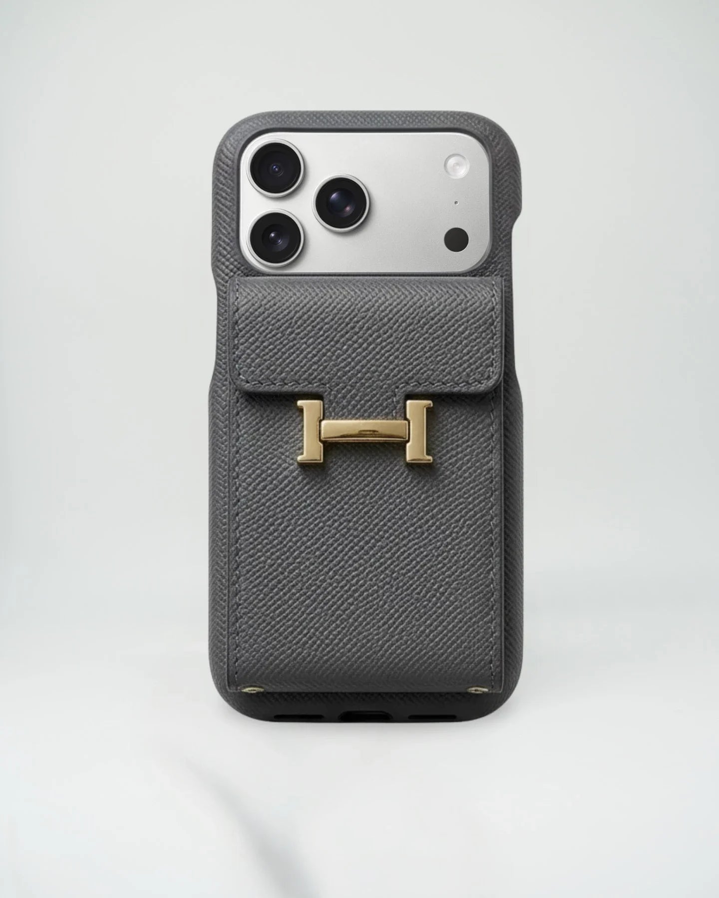 Hermès iPhone 17 Pro Max Case – White Leather Card Holder Luxury Cover